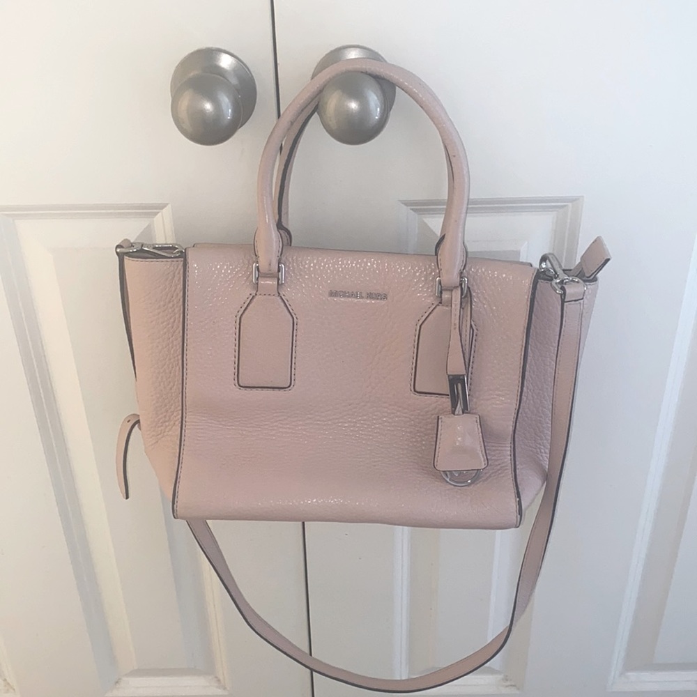 Michael Kors Shelby Tote